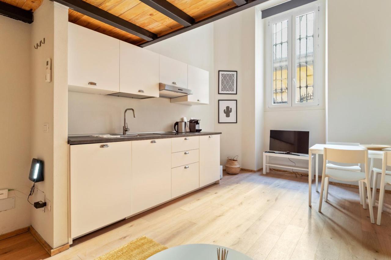 Porta Venezia Modern Loft - The Green Door Милано Екстериор снимка
