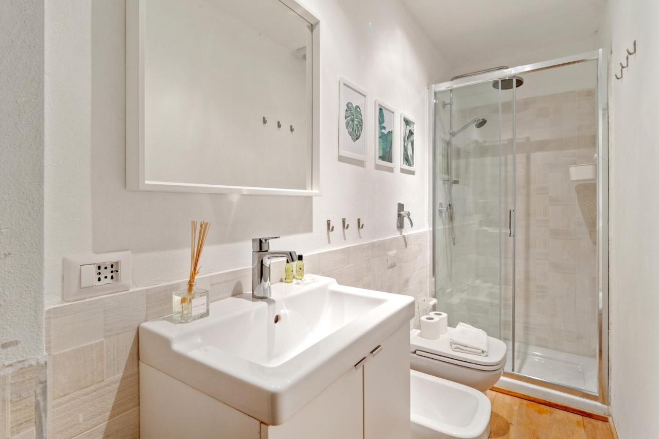 Porta Venezia Modern Loft - The Green Door Милано Екстериор снимка